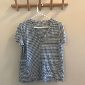 Madewell whisper V-neck T-shirt dusty blue stripe